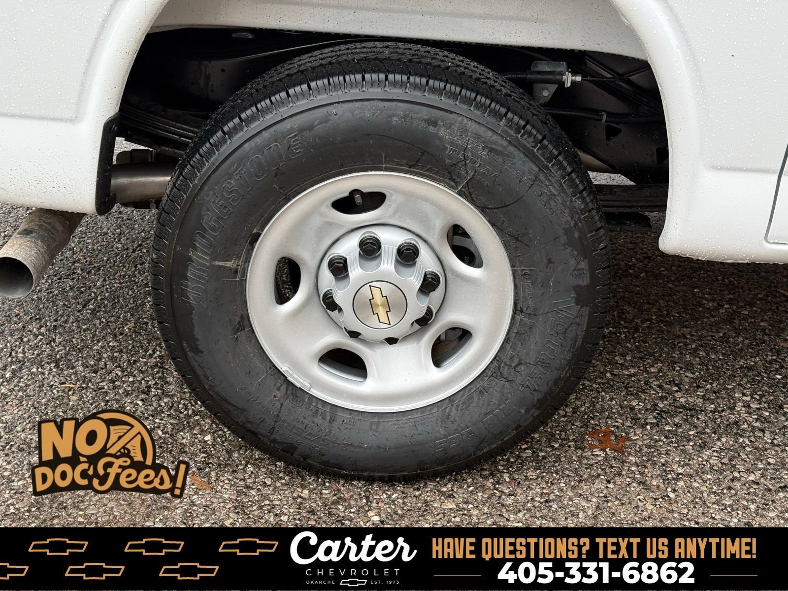2025 Chevrolet Express Cargo Work Van - Photo 13
