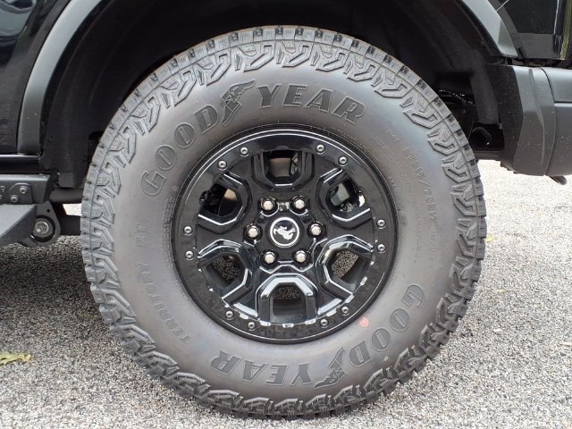 New 2026 Shadow Black Ford Badlands® image 6