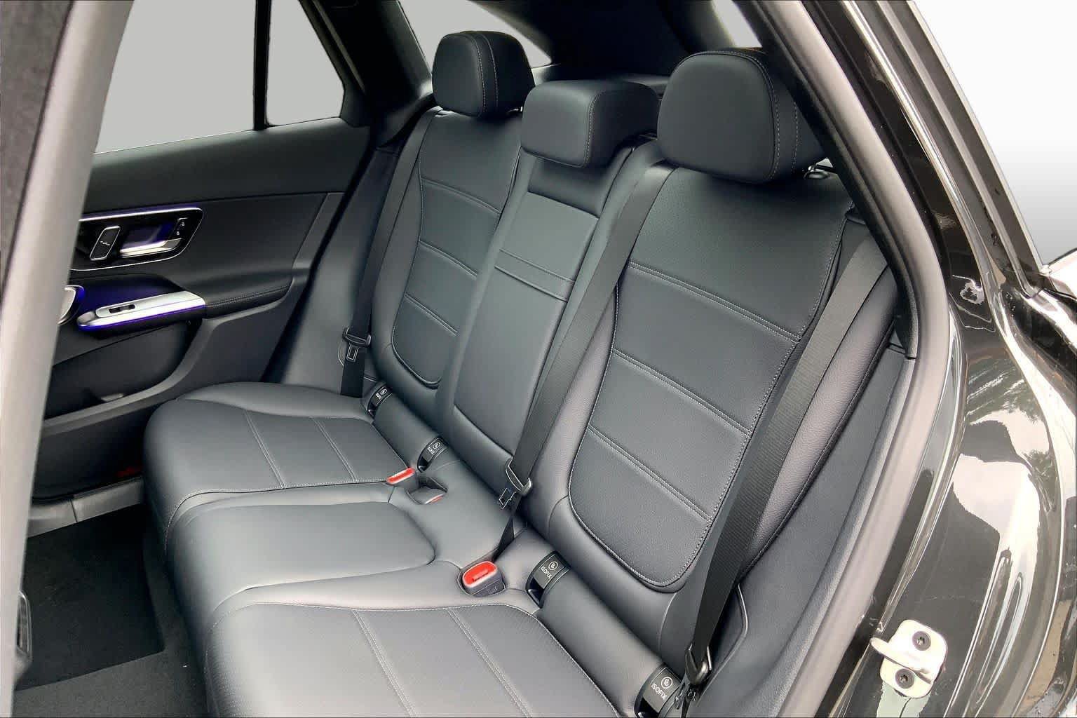 New 2026 Graphite Grey Metallic Mercedes-Benz GLC 300 image 13