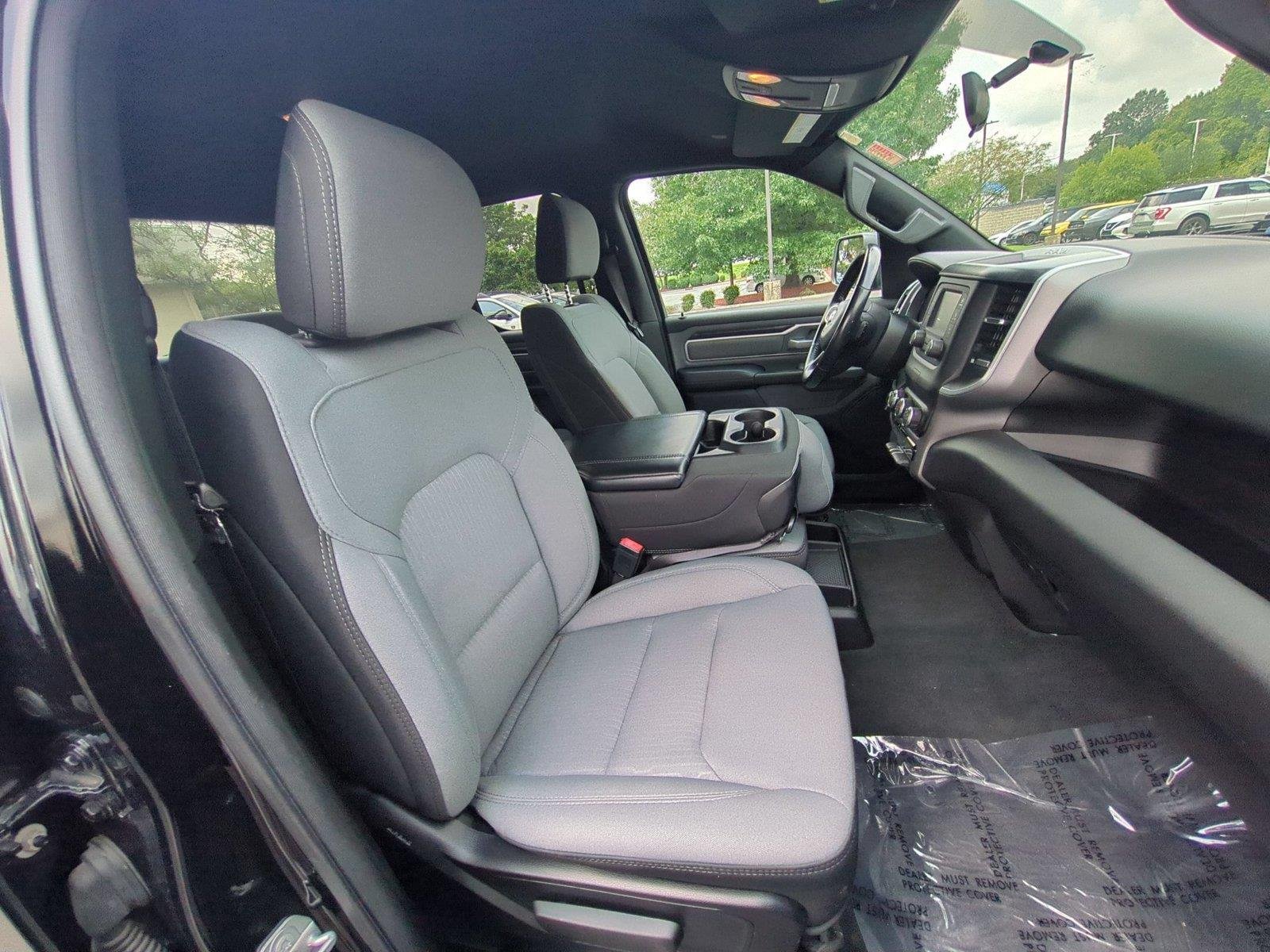 Used 2022 Diamond Black Crystal Pearlcoat Ram Big Horn image 36