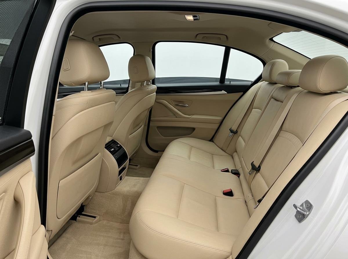 Used 2015 Black BMW 535i image 9
