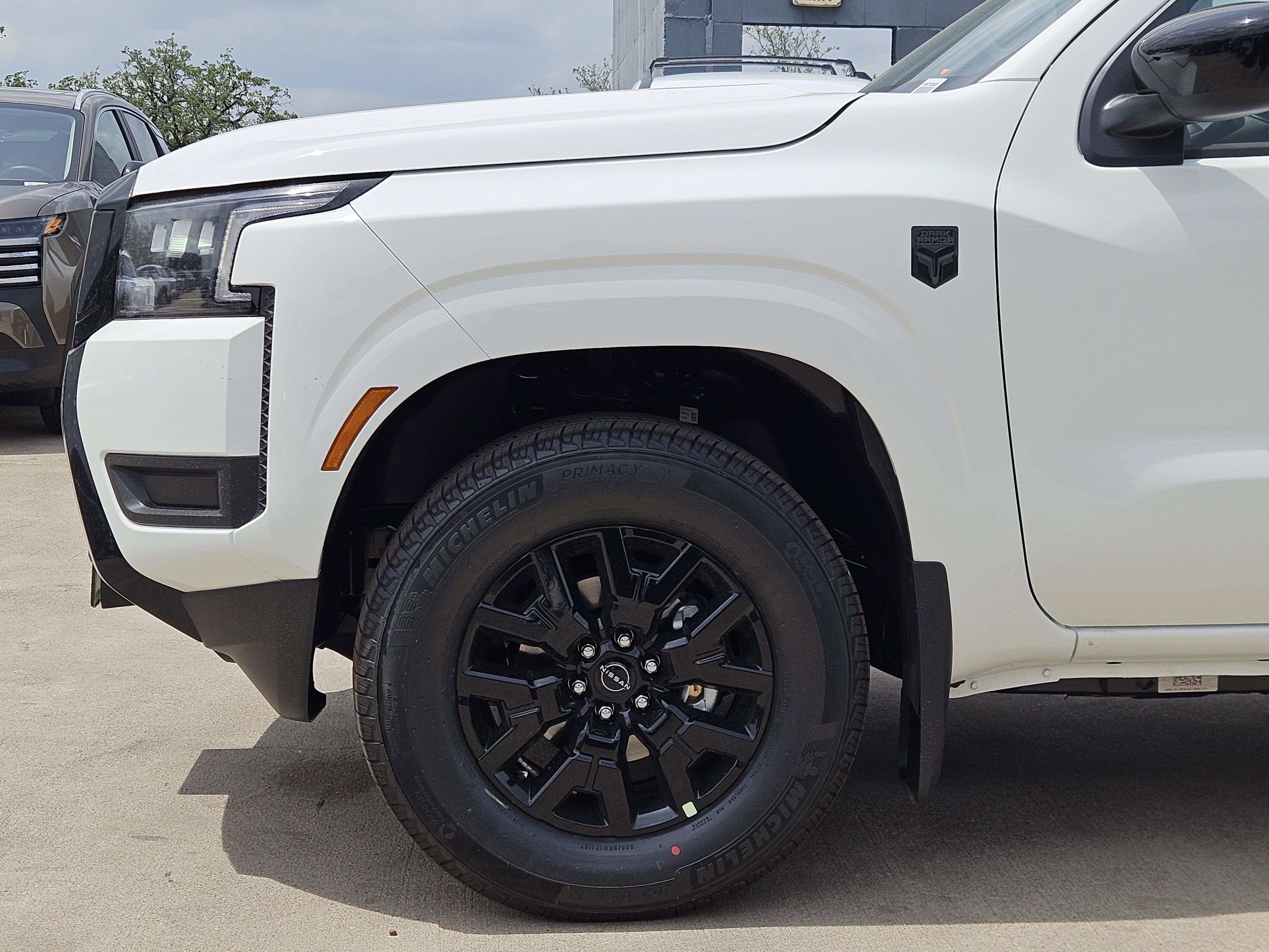 New 2026 Glacier White Nissan Crew Cab SV image 9