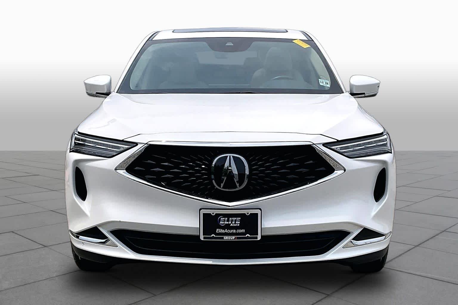 Certified Used 2024 Platinum White Pearl Acura MDX image 4