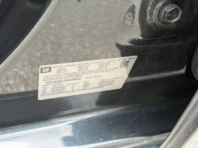 Used 2017 GRAPHITE METALLIC Chevrolet LTZ image 38