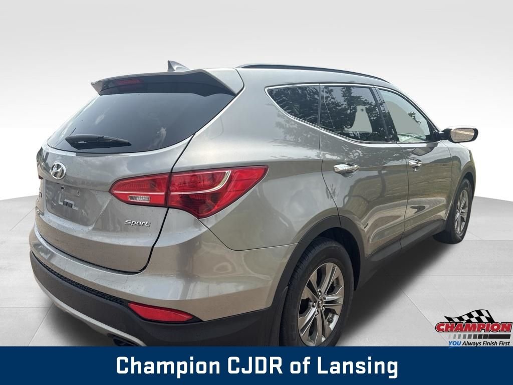 Used 2013 Gray Hyundai Base image 7
