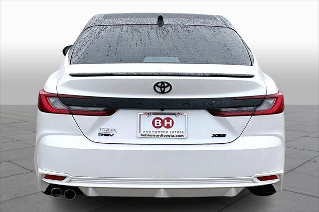 Certified Used 2025 MID BLK/WIND CHILL Toyota  image 5