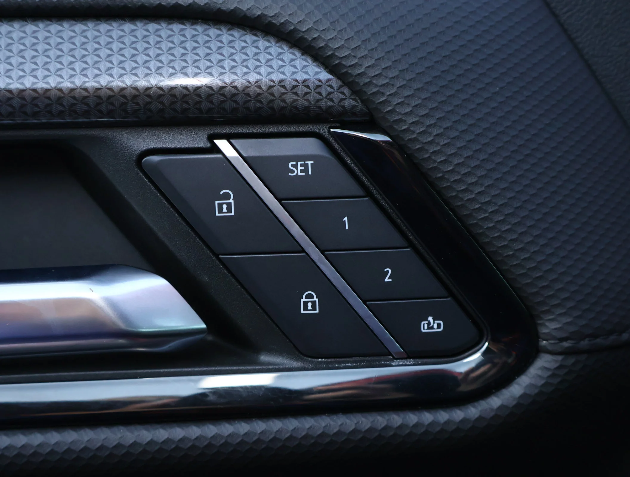 2023 Chevrolet Silverado 1500 ZR2 - Photo 9
