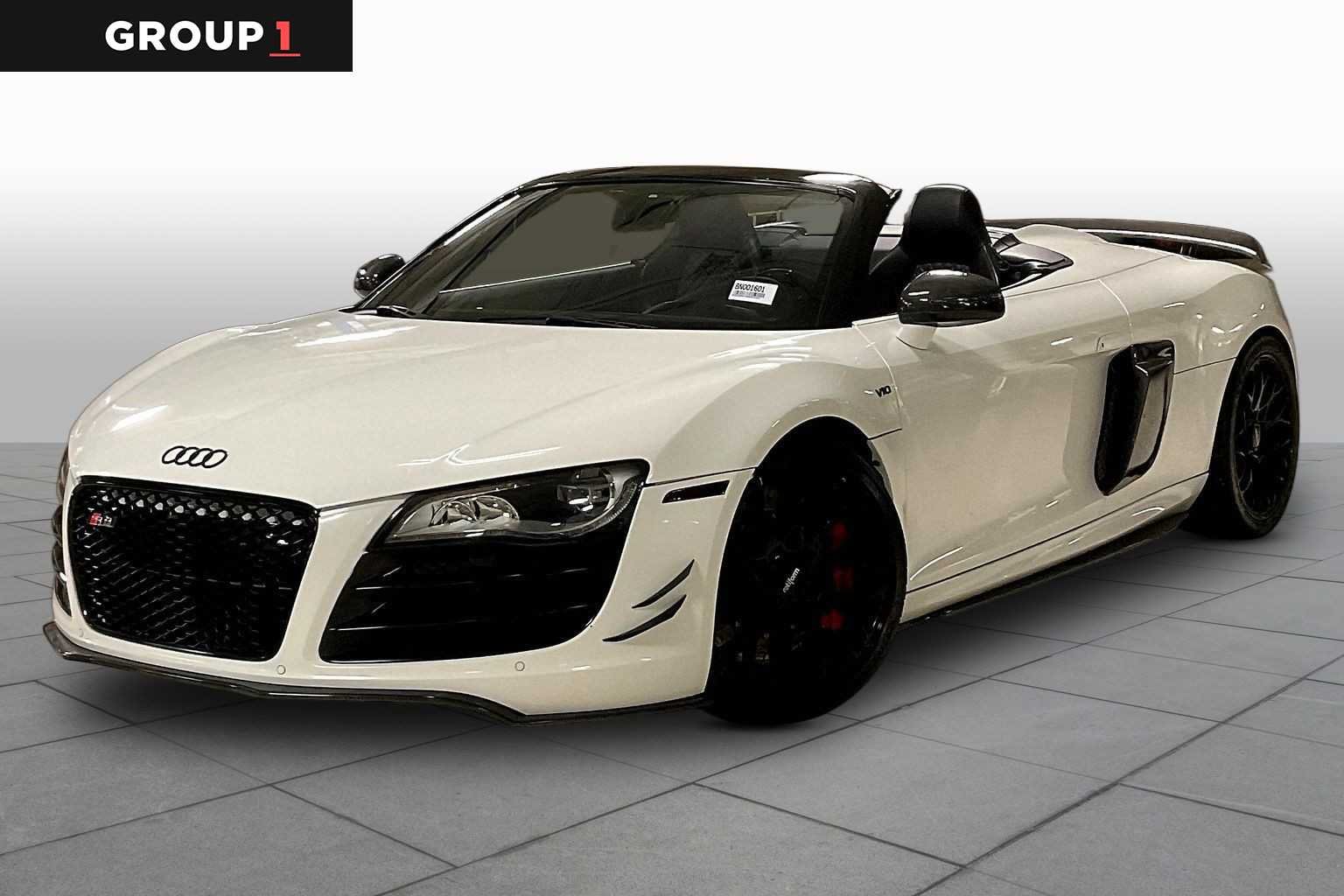 2011 Audi R8 5.2 Spyder quattro R tronic's photo