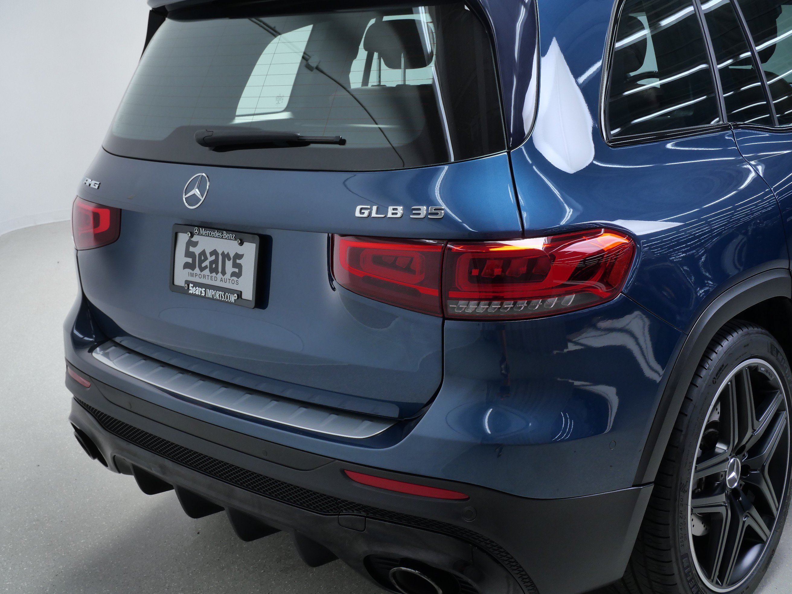 Used 2022 Denim Blue Metallic Mercedes-Benz AMG® GLB 35 image 5