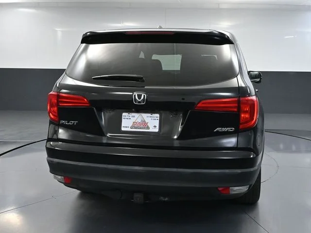 Used 2016 Black Honda EX-L image 5