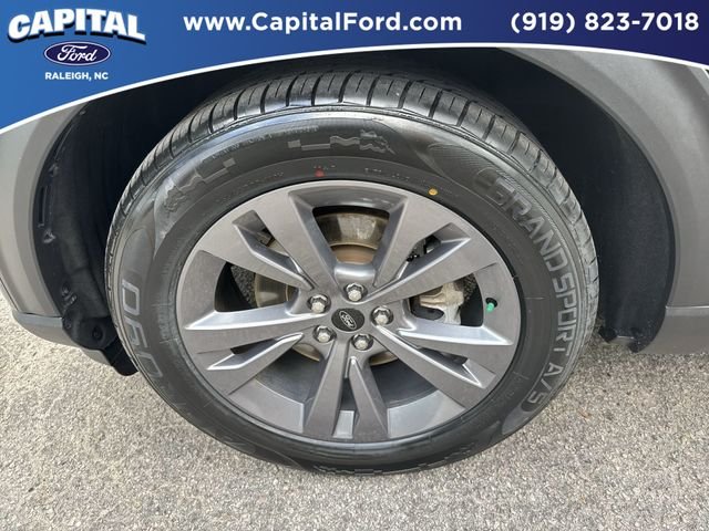 Used 2023 Blue Ford XLT image 13