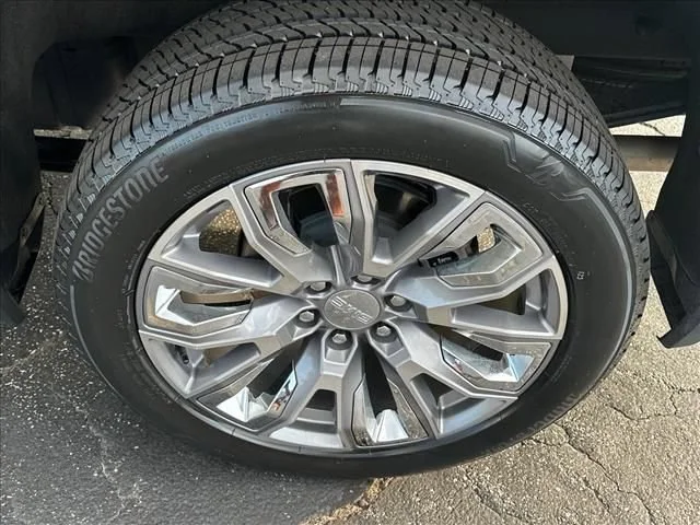 Certified Used 2025 Downpour Metallic GMC Denali image 39