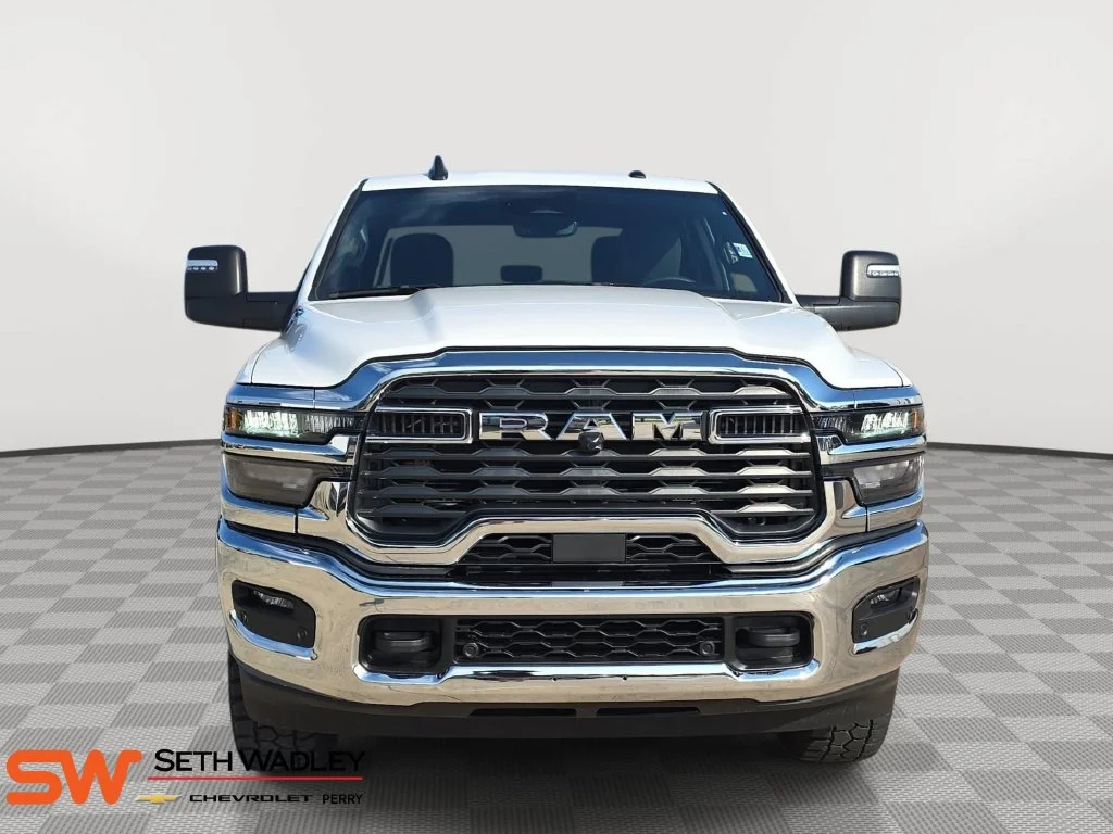 Used 2025  Ram Big Horn image 2