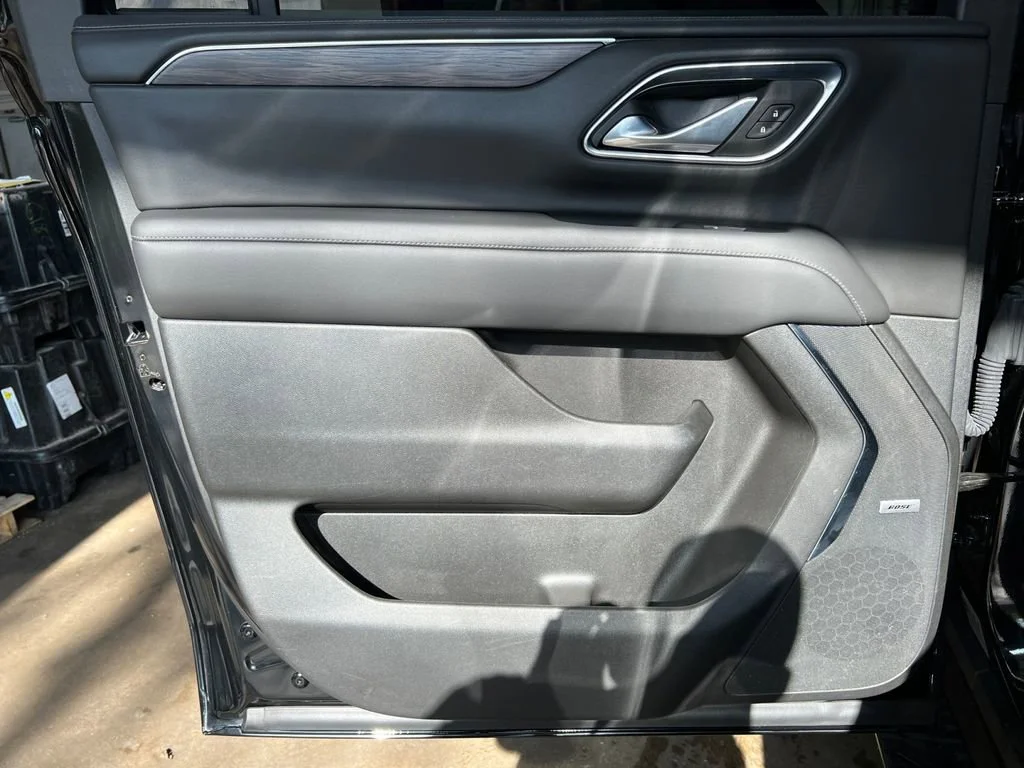 2023 Chevrolet Suburban Z71 - Photo 32