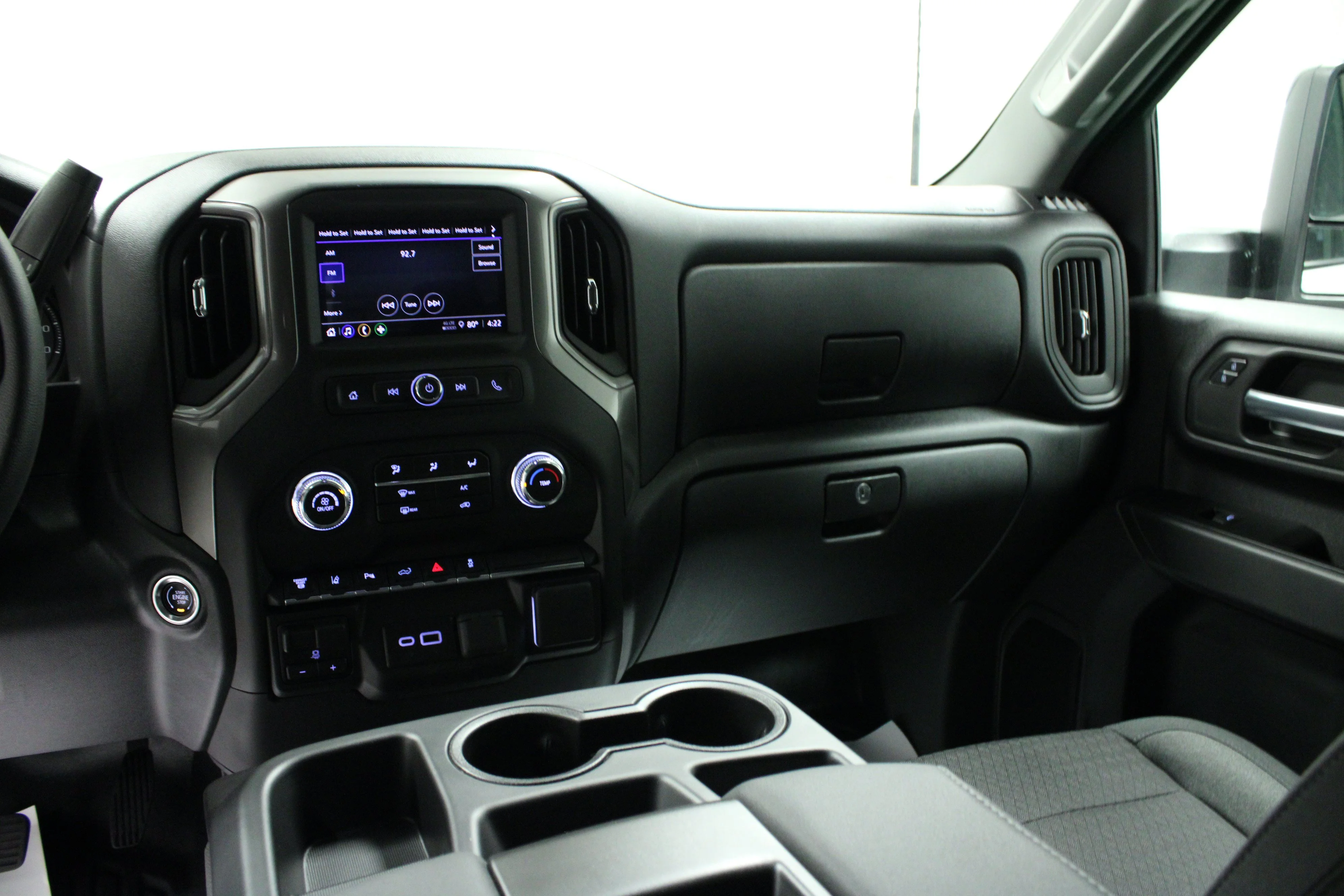New 2026 Summit White GMC Pro image 19