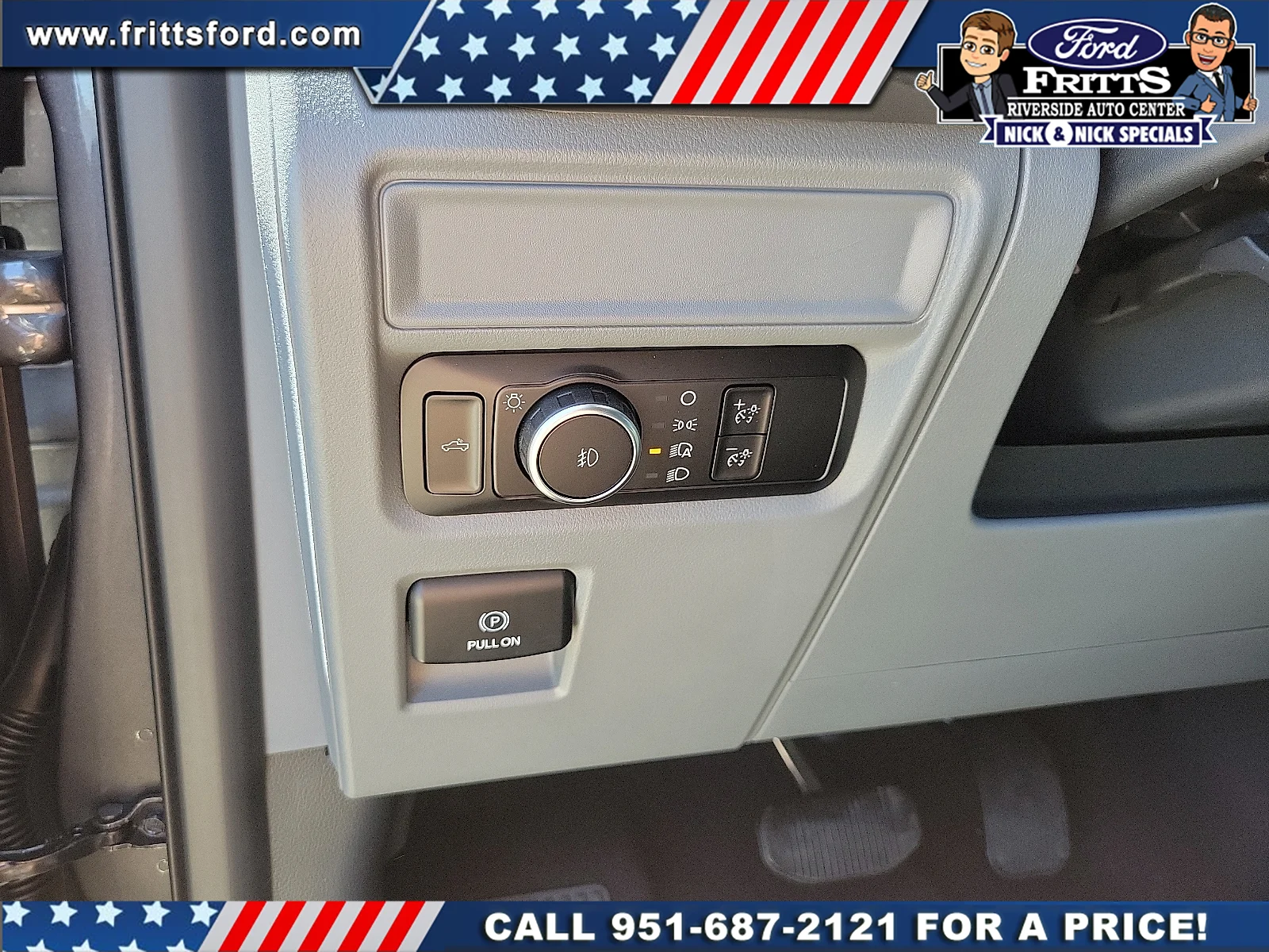 New 2026 Carbonized Gray Metallic Ford XLT image 13
