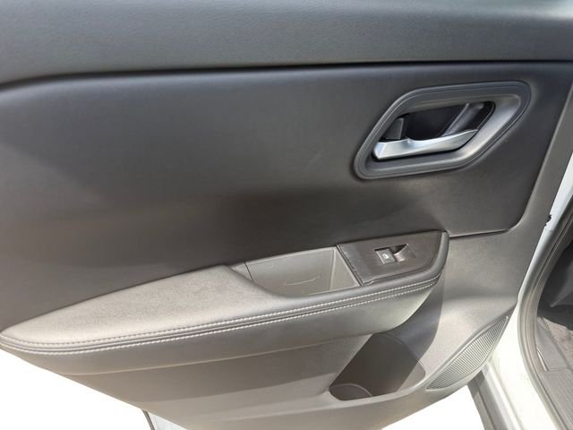 Certified Used 2025 White Nissan SV image 11