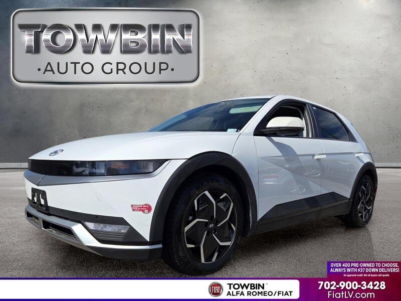 Used 2024 White HYUNDAI SEL RWD image 1