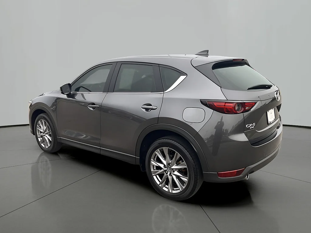 Used 2021 Machine Gray Metallic Mazda Grand Touring image 3