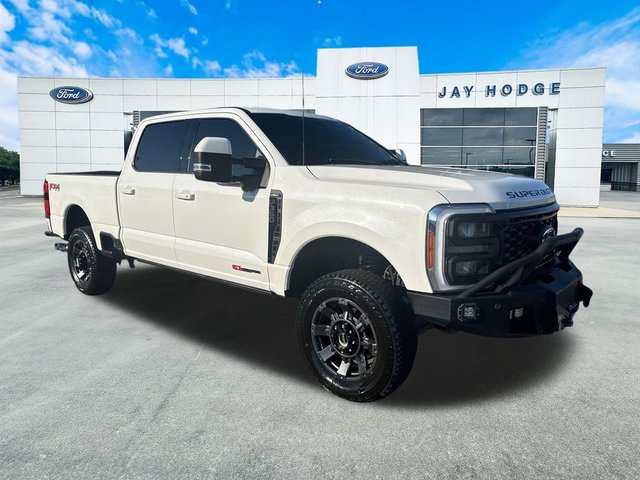 2023 Ford F-350SD Lariat