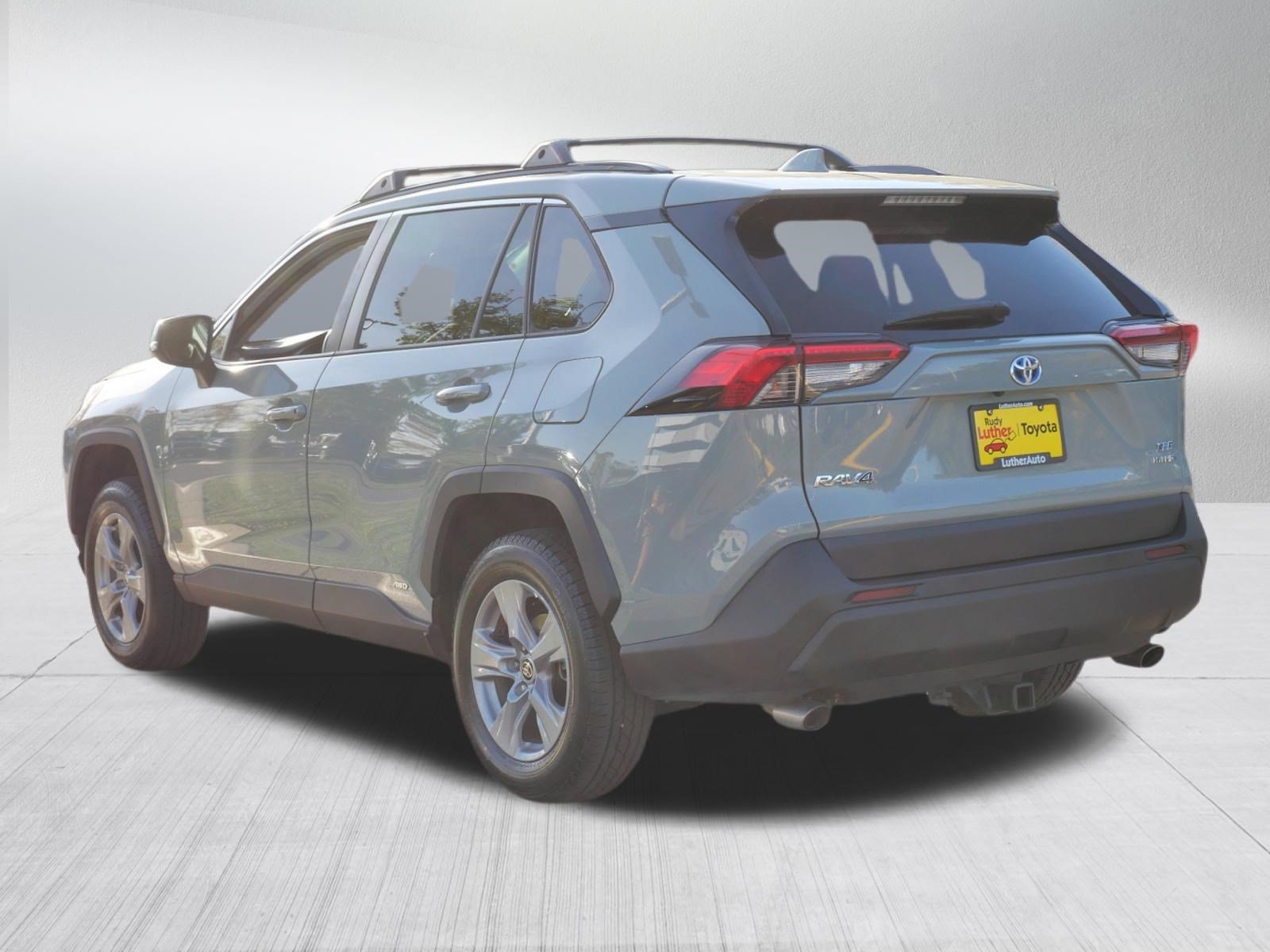 Certified Used 2022 Lunar Rock Toyota Hybrid XLE image 6