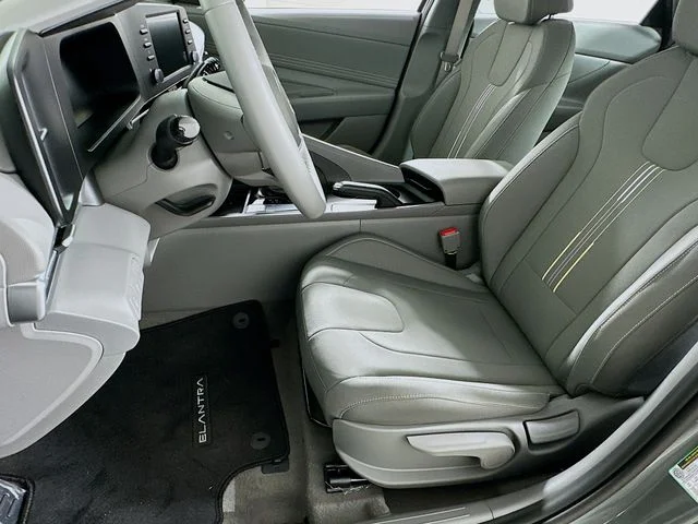New 2026 Hyundai ELANTRA SEL Sport