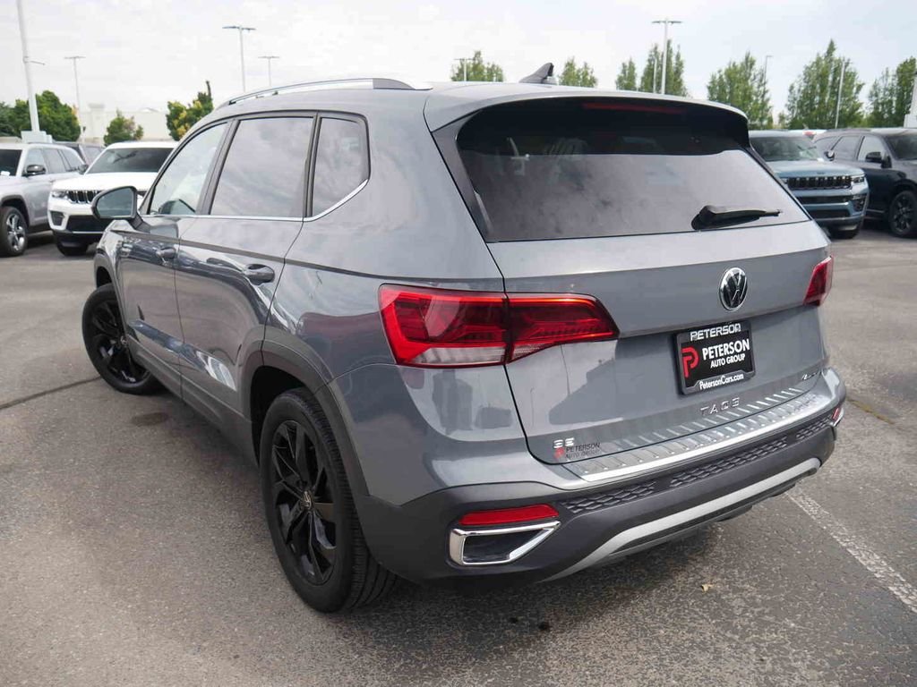 Used 2023 Gray Volkswagen 1.5T SE image 17