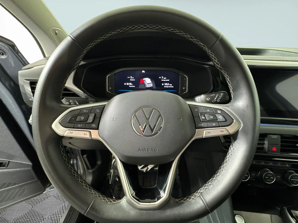 Used 2022 Gray Volkswagen 1.5T SEL image 30
