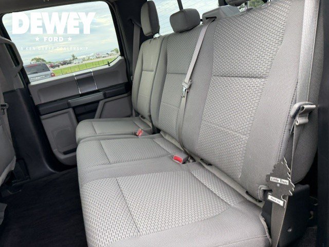 Used 2016 Shadow Black Ford XLT image 28