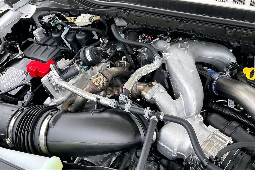 New 2026 Ford Super Duty F-350 XL 4D Crew Cab