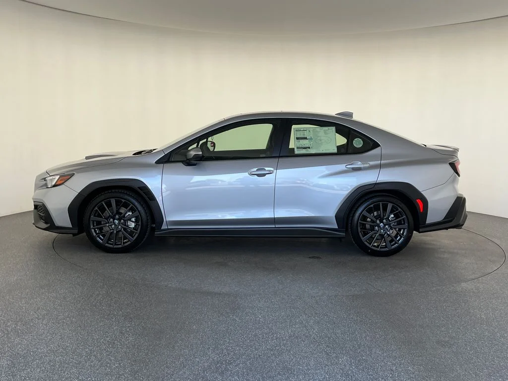 New 2026 ICE SILVER METALLIC Subaru Premium image 8