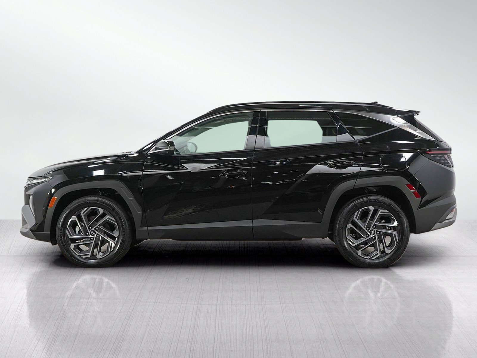Certified 2026 Hyundai Tucson Limited with VIN KM8JEDD14TU413208 for sale in Minneapolis, Minnesota