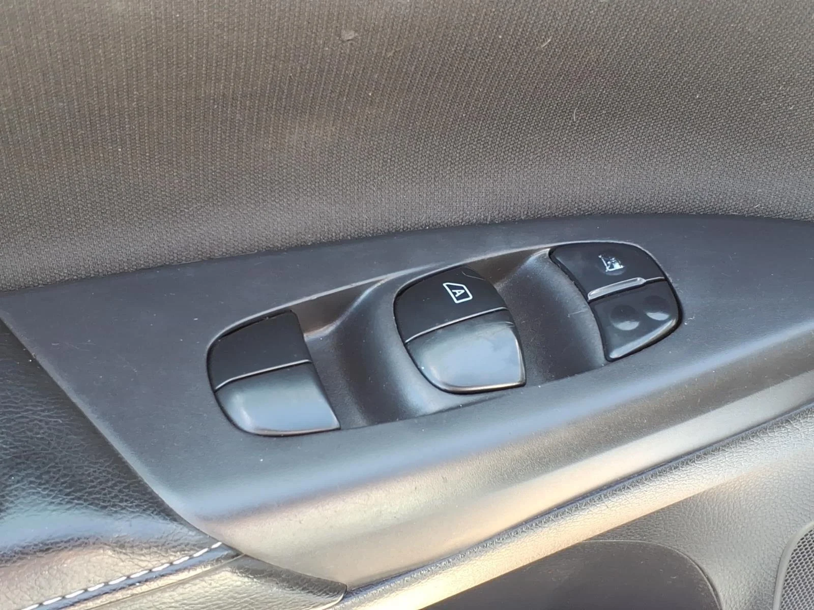 Used 2019 Fresh Powder Nissan S image 11