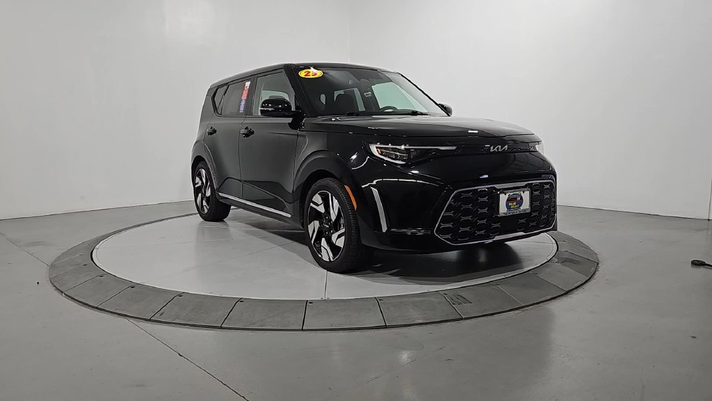 Used 2023 Black Kia GT-Line image 8