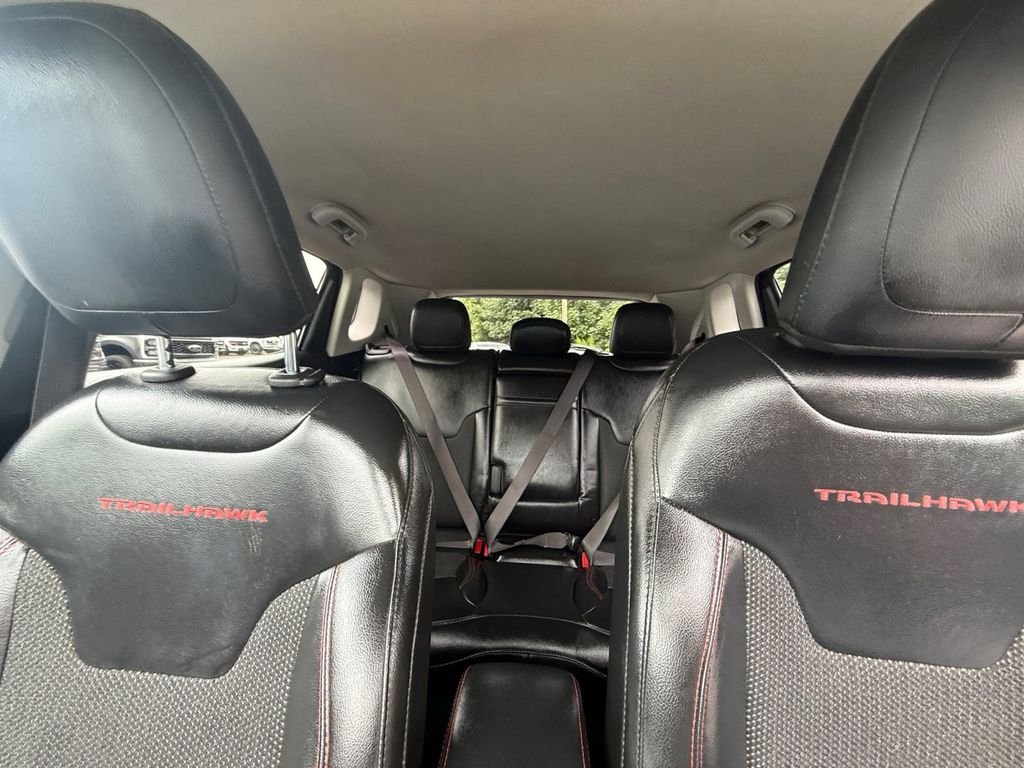 Used 2019 Blue Jeep Trailhawk image 26