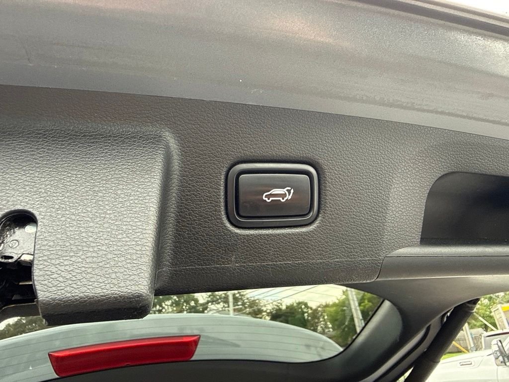 Used 2020 Silver Kia EX image 16
