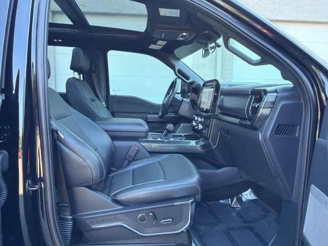 Used 2023 Agate Black Metallic Ford  image 27