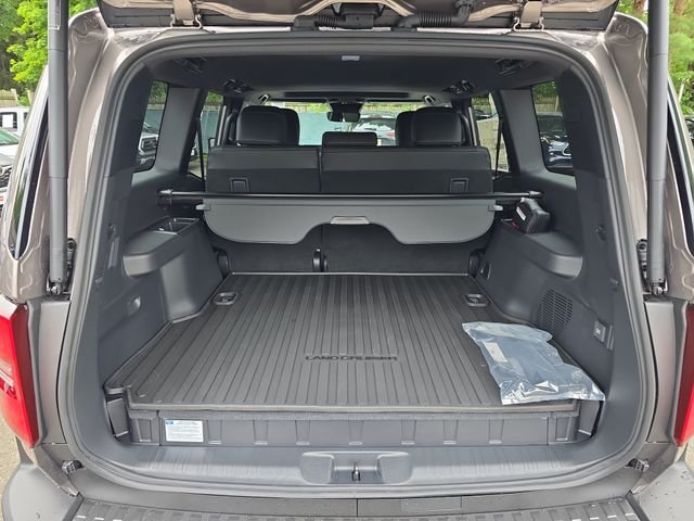 New 2027 Meteor Shower Toyota Land Cruiser image 12