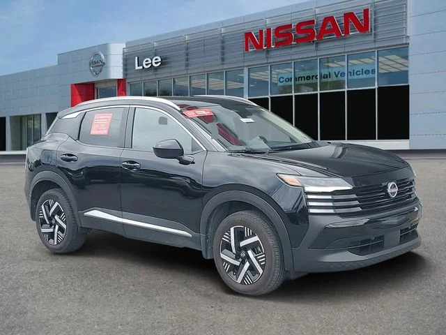 2026 Nissan Kicks 2.0 SV's photo