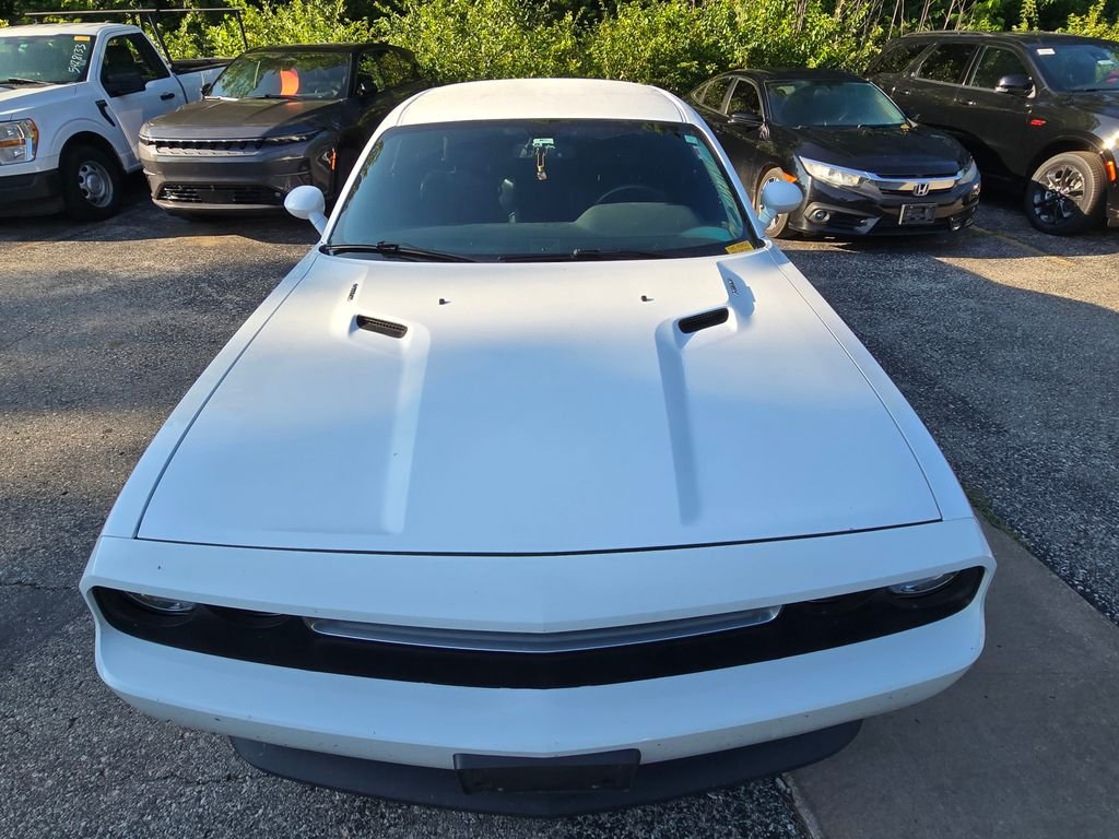 Used 2014 White Dodge R/T image 13