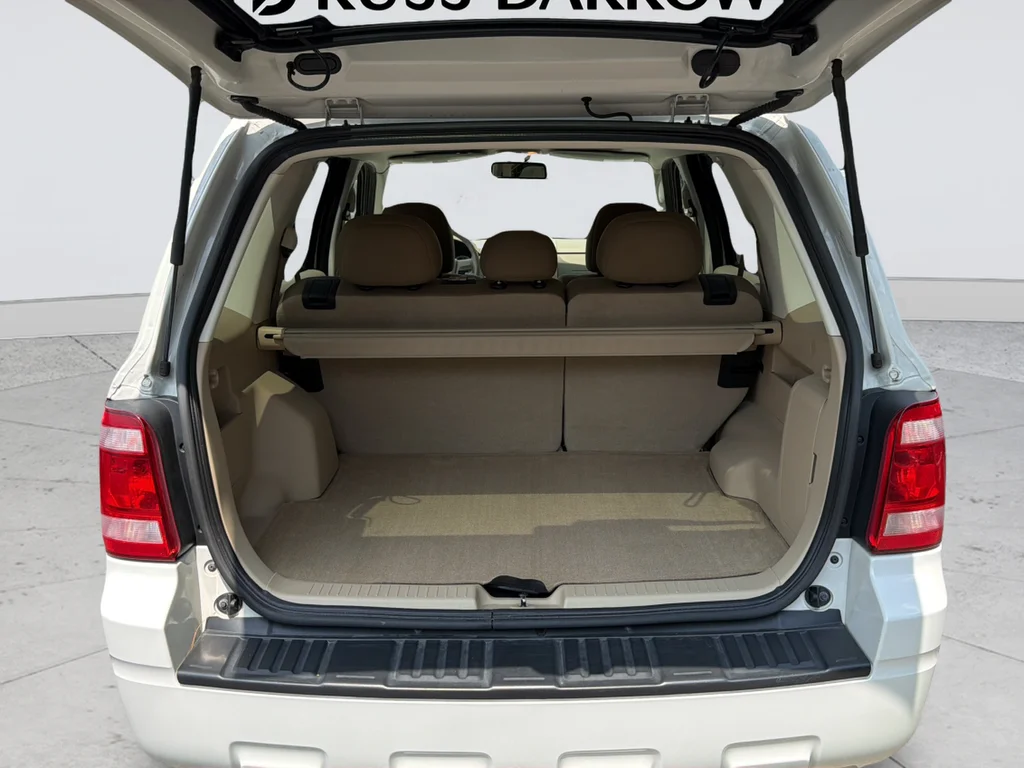 Used 2009 White Ford XLT image 22