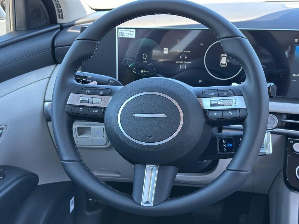 New 2026 White Hyundai SEL Convenience image 25