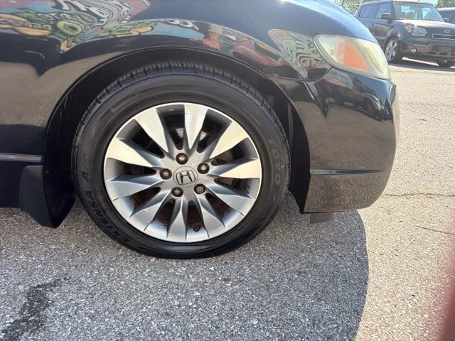 Used 2009 Black Honda EX-L image 30