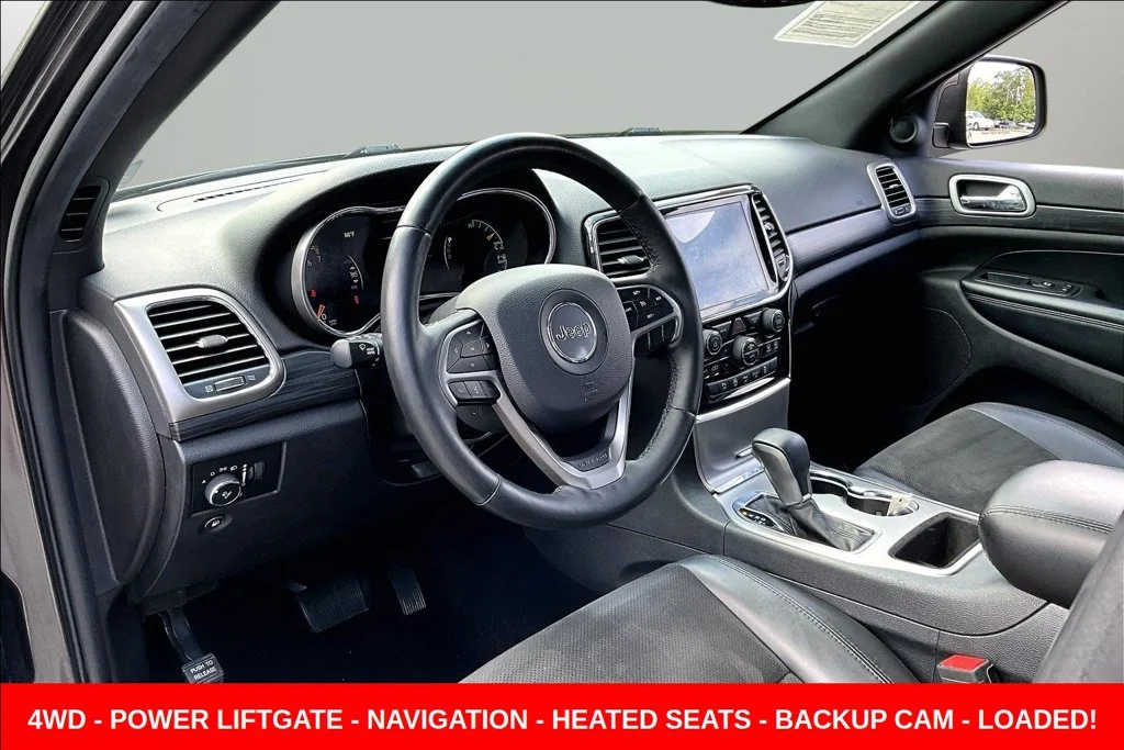 Used 2019 Gray Jeep Altitude image 21