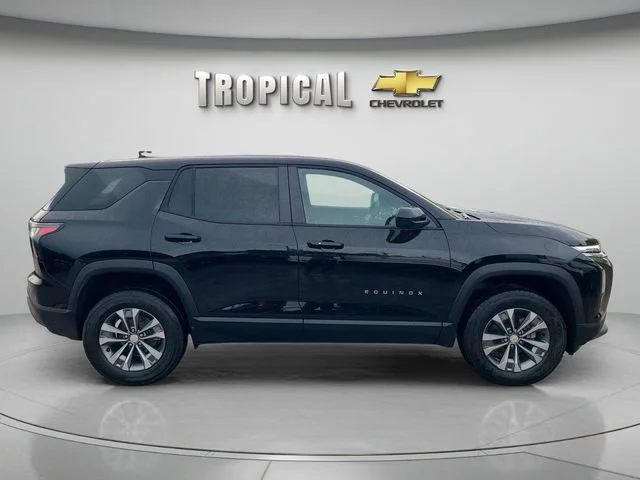 New 2027 Mosaic Black Metallic Chevrolet LT image 6