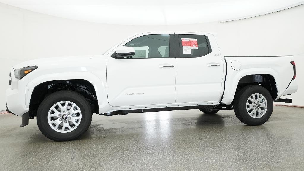 New 2026 Ice Cap Toyota SR5 image 4