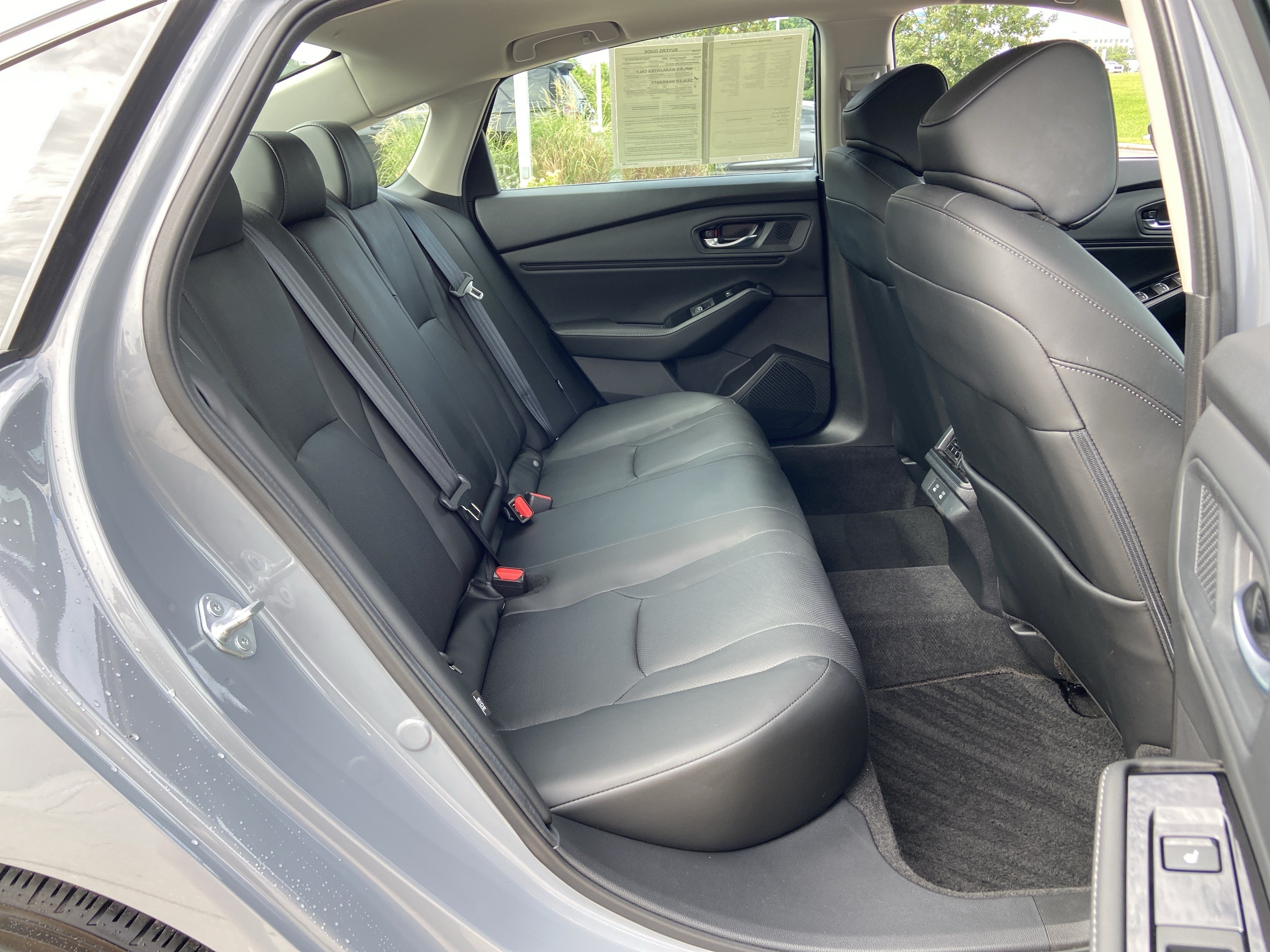 Used 2023 Urban Gray Pearl Honda Touring image 14