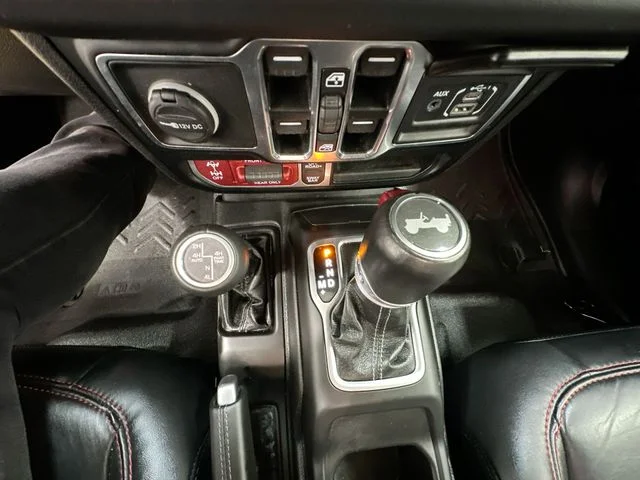 Used 2024 Black Clearcoat Jeep Rubicon X image 22