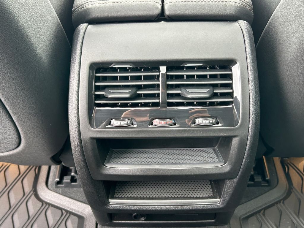 2026 BMW X5 40i - Photo 33