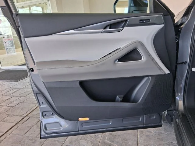 New 2027 GRAPHITE SHADOW INFINITI Luxe FWD image 14